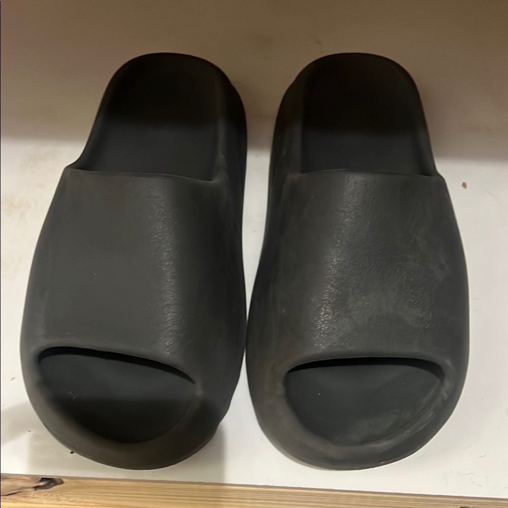 Yeezy Black Slide Sandals